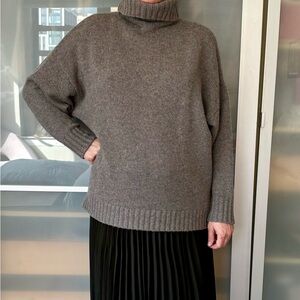 Jenni Kayne Shadow Cashmere Turtleneck